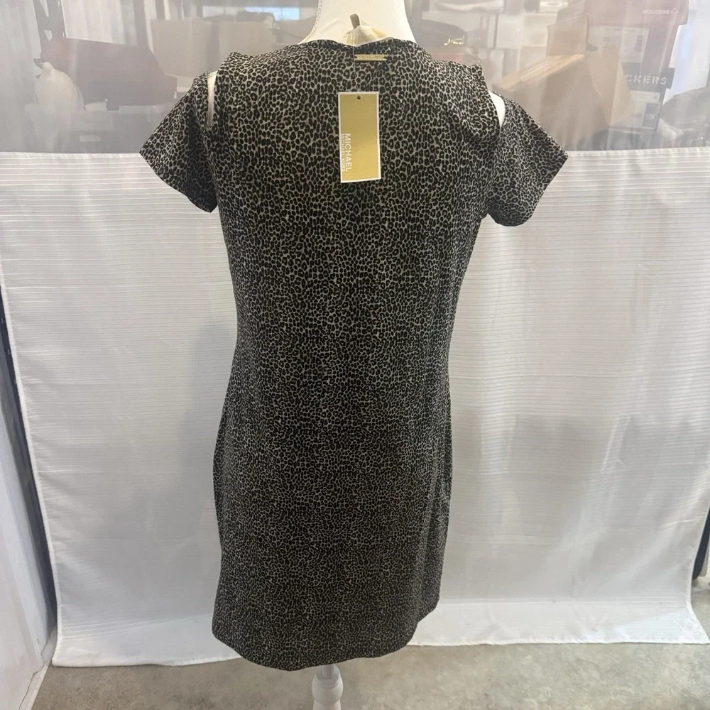 Michael Kors Leopard Print Cold Shoulder Cutout Knit Shift Dress M QU28FUT3Y8